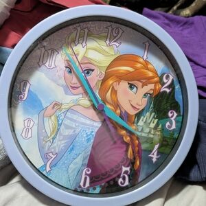 Frozen Wall Clock with Elsa and Anna